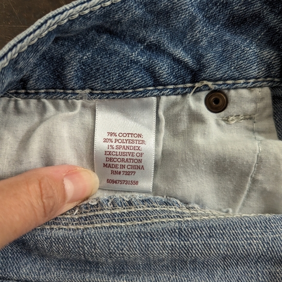 SO Jean Shortie Shorts - Picture 4 of 7